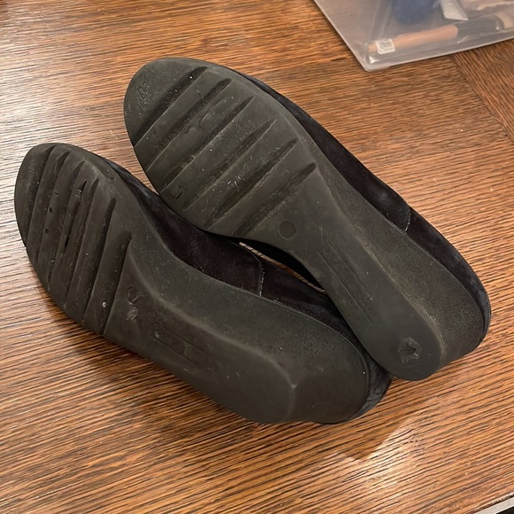 Donald J. Pliner Melia Black Suede Wedge Heels - Picture 7 of 9